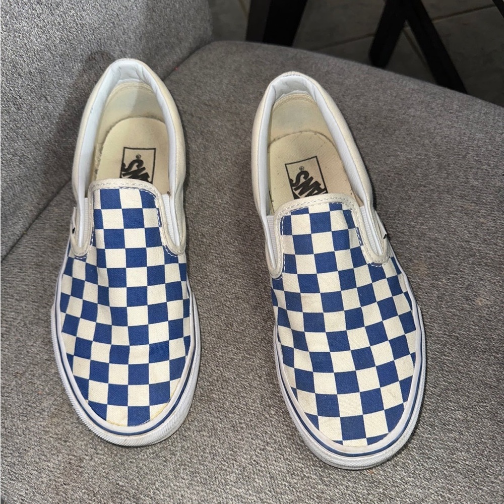 Vans Old Skool blue and white checkerboard women’s size 7